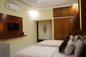 Гостиница Burhan Accommodation  Карачи
